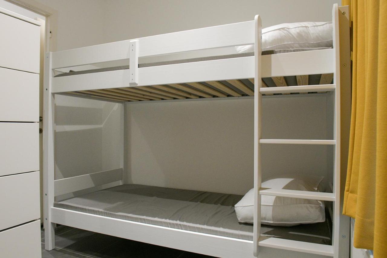 Modern Gelijkvloers Gezinsappartement Кнокке-Хейст Экстерьер фото