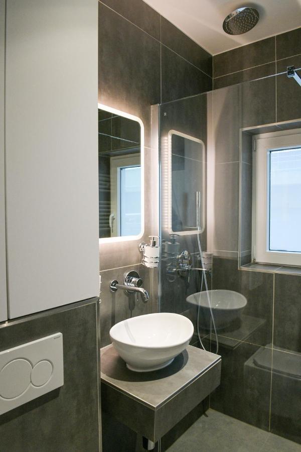Modern Gelijkvloers Gezinsappartement Кнокке-Хейст Экстерьер фото